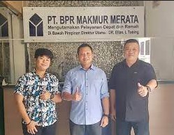 Gaji PT BPR Makmur Merata