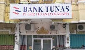 Gaji PT BPR Tunas Jaya Global